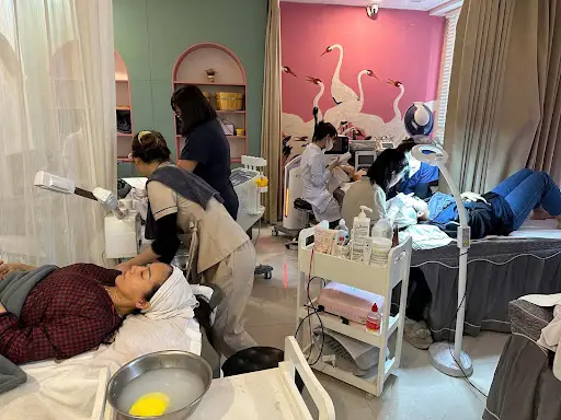 Spa Vinhomes Greenbay | Lori Beauty Clinic - Spa Trị Mụn tại Nam Từ Liêm, Hà Nội