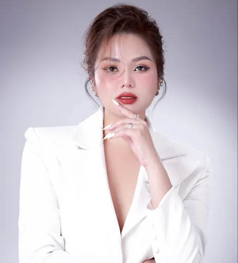 PHUN XĂM QUẬN 9 | QUEENBEE BEAUTY | ĐIÊU KHẮC CHÂN MÀY ĐẸP QUẬN 9 | CƠ SỞ PHUN XĂM UY TÍN QUẬN 9 - Địa Chỉ Phun Xăm tại Quận 9, TP HCM