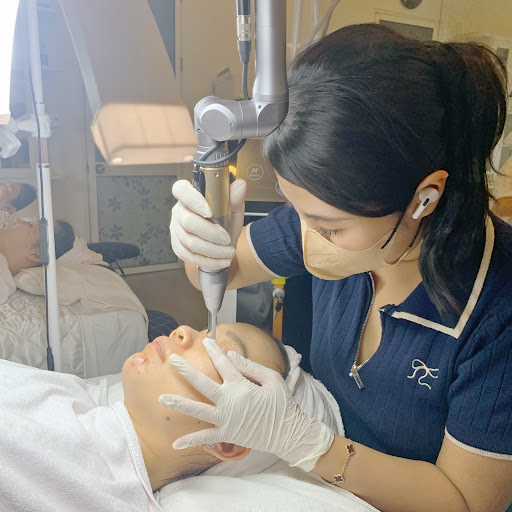 Smile Spa - Thẩm mỹ da liễu - Spa Trị Mụn tại Long Biên, Hà Nội