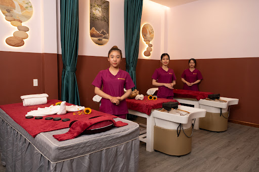 Massage Foot & Body - Massage Khỏe Sunflower - Spa Massage tại Tân Phú, TP HCM