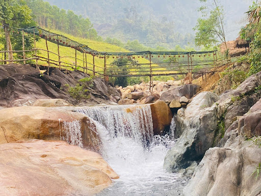 KHU SINH THÁI THÁC NĂM TẦNG - Spa Massage tại Bắc Trà My, Quảng Nam