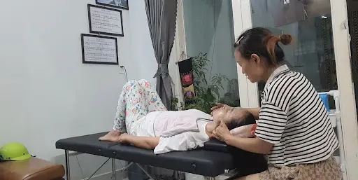 Hương San Dưỡng Sinh Trị Liệu 2 - Spa Massage tại Đức Hòa, Long An