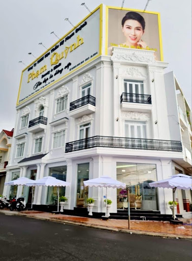 Công Ty TNHH Thẩm Mỹ Viện Phạm Quỳnh - Địa Chỉ Phun Xăm tại Ngã Năm, Sóc Trăng
