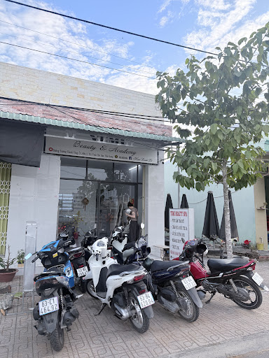 Yumi Beauty Spa - Địa Chỉ Phun Xăm tại Chợ Gạo, Tiền Giang