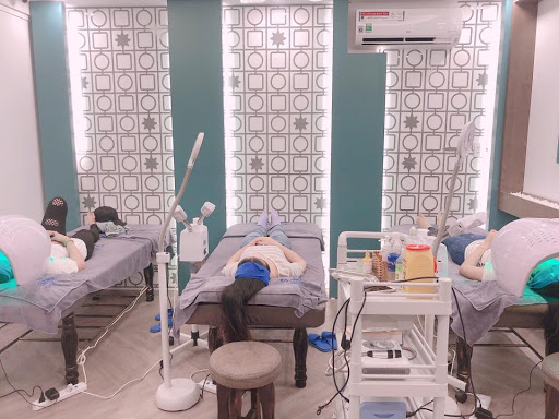 Phòng Khám Da Liễu Gà Bình Tân - Spa Triệt Lông tại Bình Tân, TP HCM