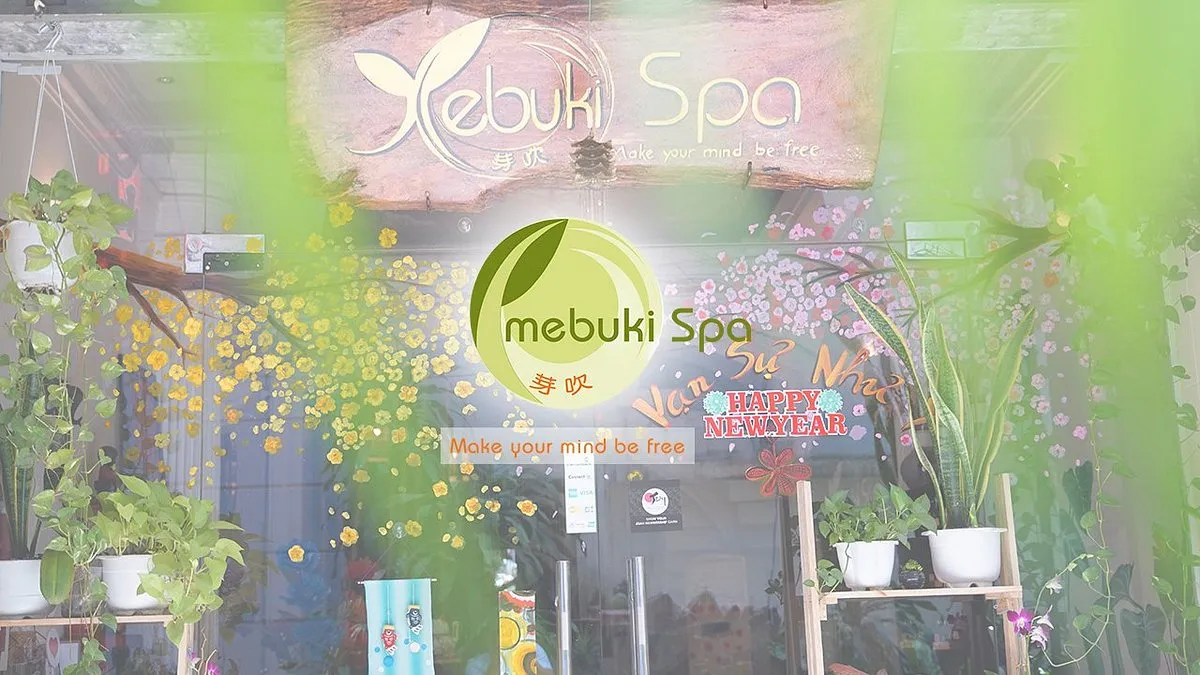 Khách hàng thư giãn tại Mebuki Spa