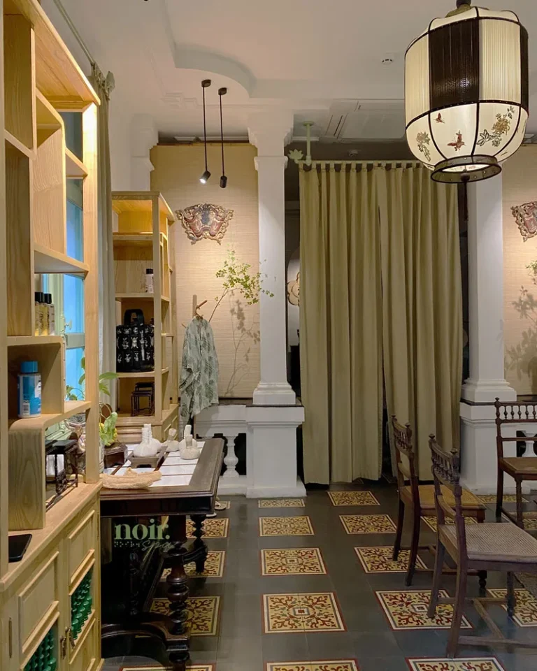 Không gian nội thất tại Noir. Spa