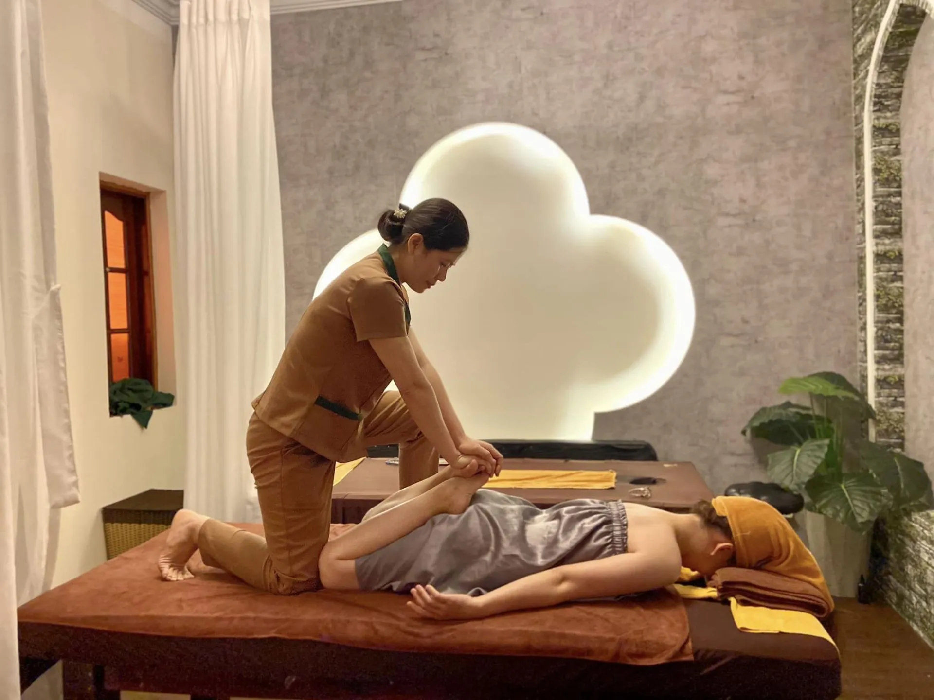 Dịch vụ làm đẹp tại Lụa Spa