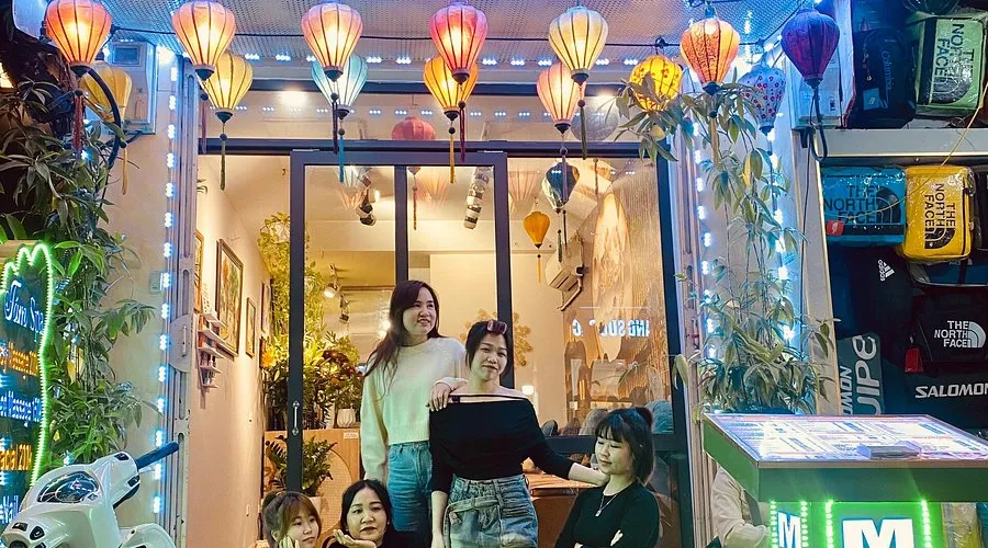 Khách hàng thư giãn tại Tâm Spa