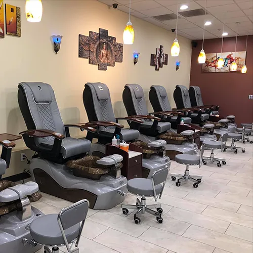 Dịch vụ làm đẹp tại Ly Ly Nail Spa