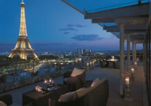 Không gian nội thất tại YLA PARIS