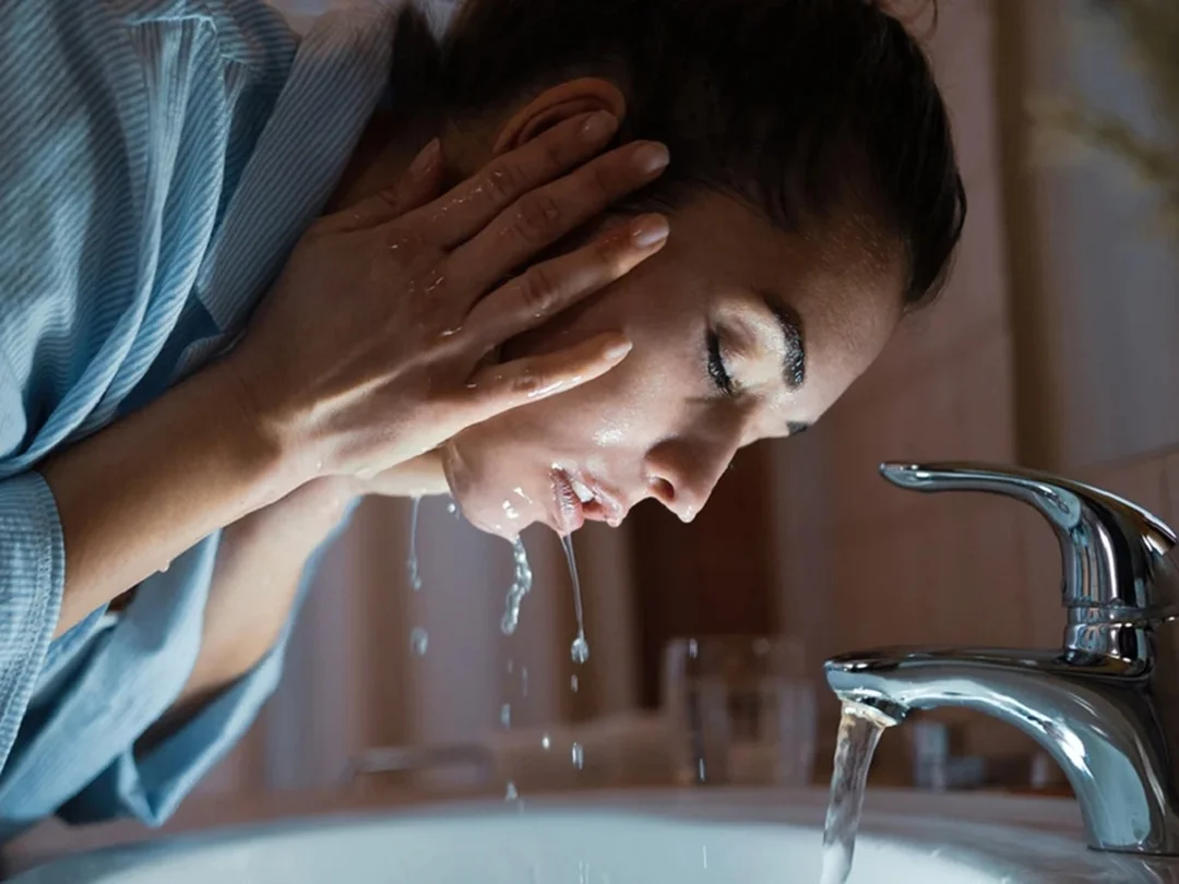 các bước chăm sóc da mặt ban đêm phục hồi da