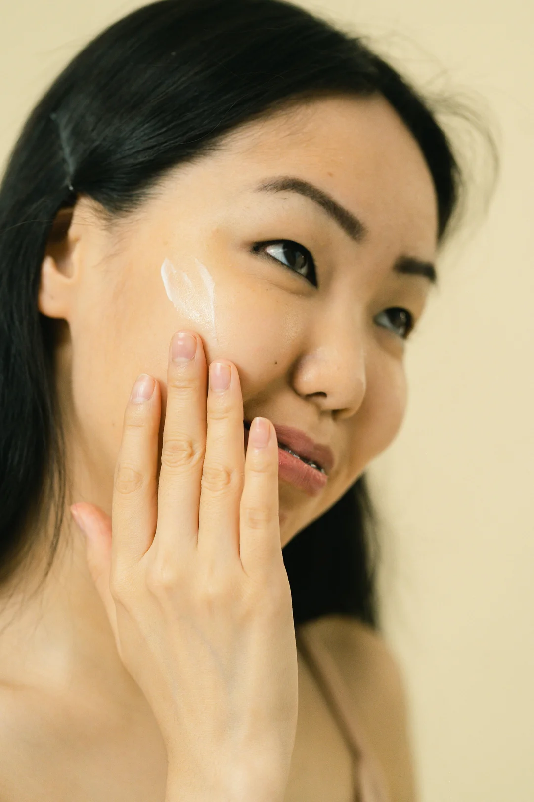 sản phẩm chăm sóc da tốt nhất cần dùng đúng lượng và đúng thứ tự