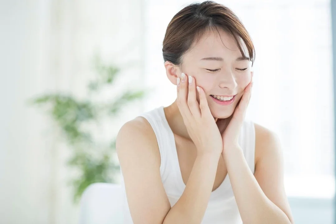 so sánh hoạt chất chăm sóc da mụn