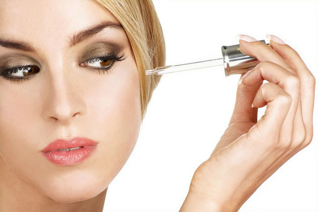 toner và serum trong chăm sóc da cơ bản